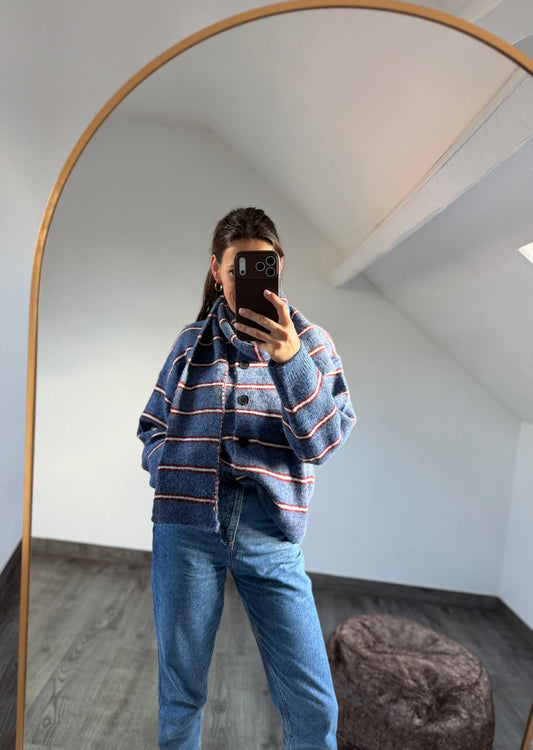 Solène | blue sweater with scarf