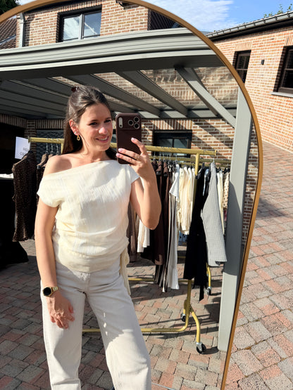Selora | beige top