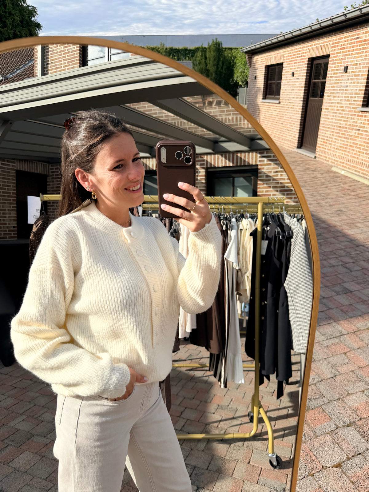 Orlina | ecru sweater