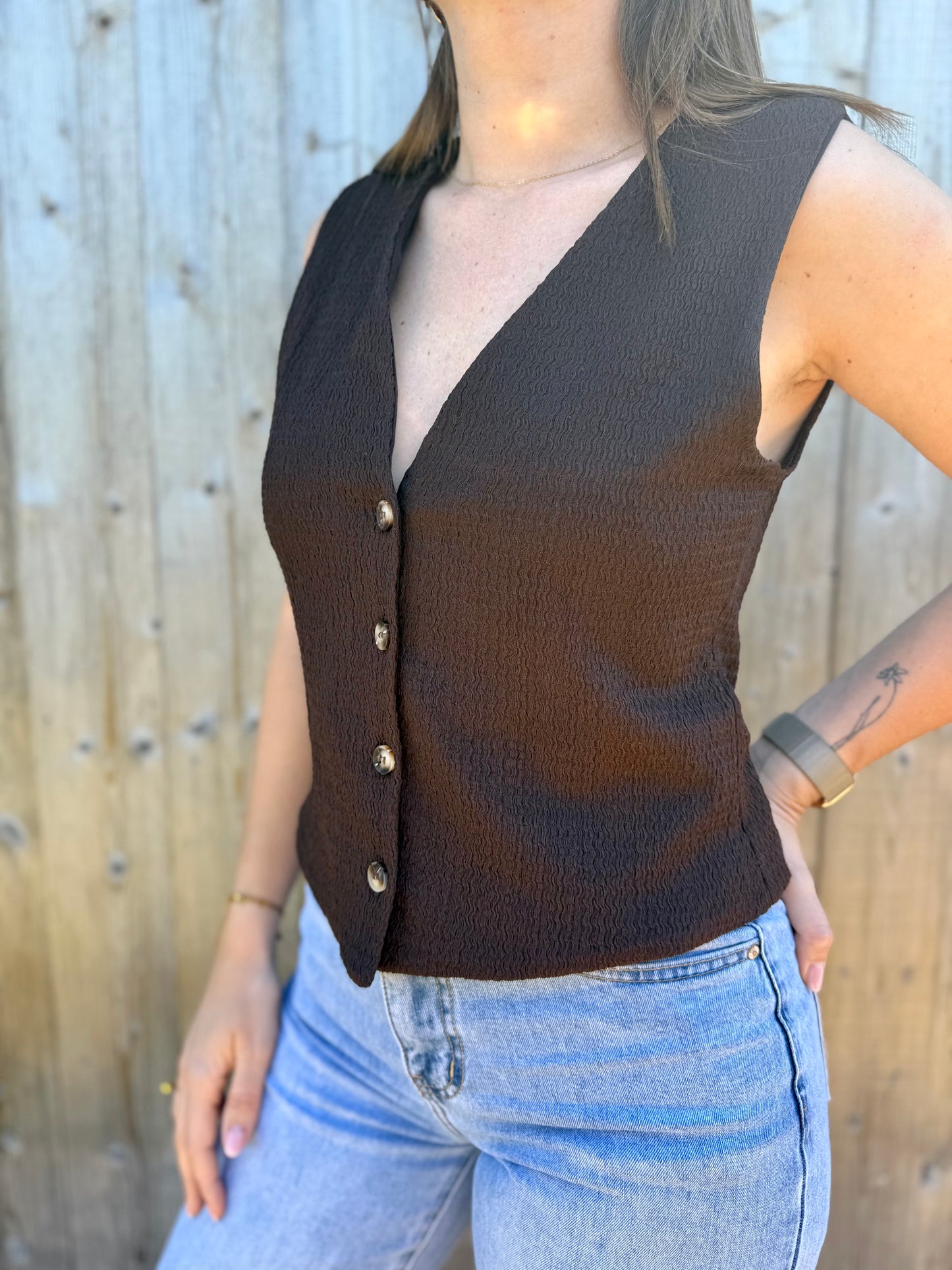 Marilynn | brown top
