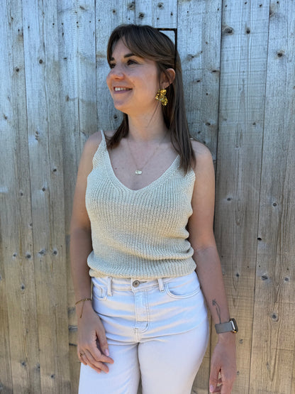 Nyra | beige top