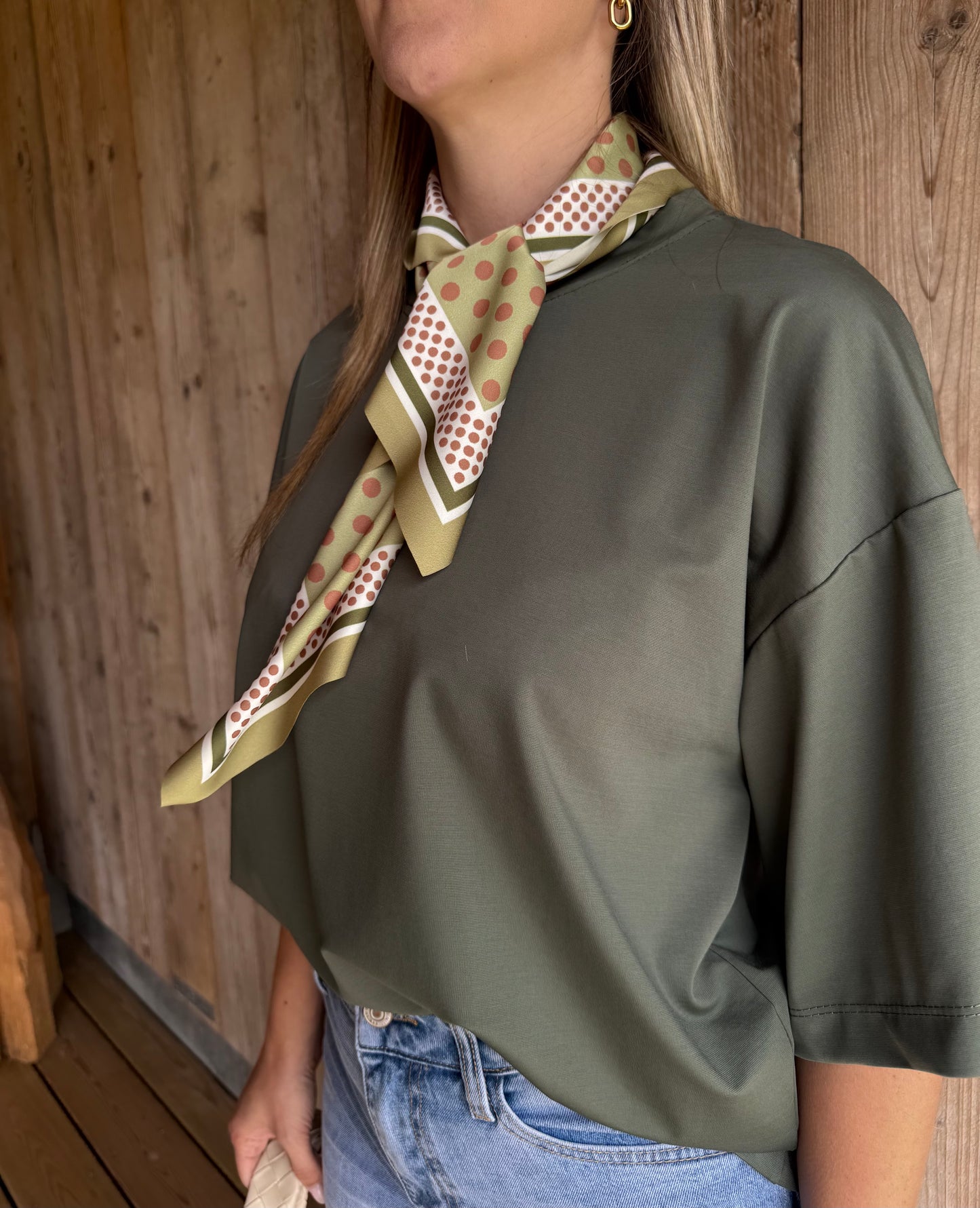 Helena | khaki shirt with matching scarf