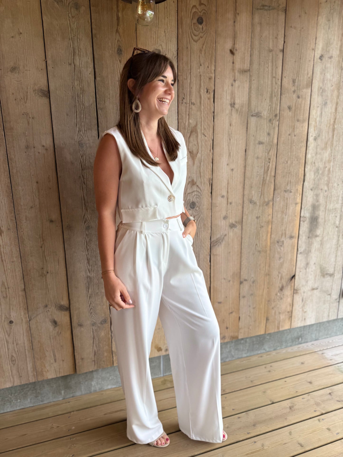 Rosy | white suit set