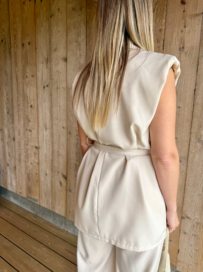 Riviera | beige suit set