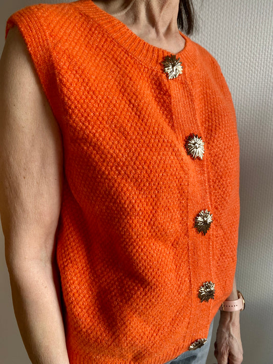 Ivory | knitted vest