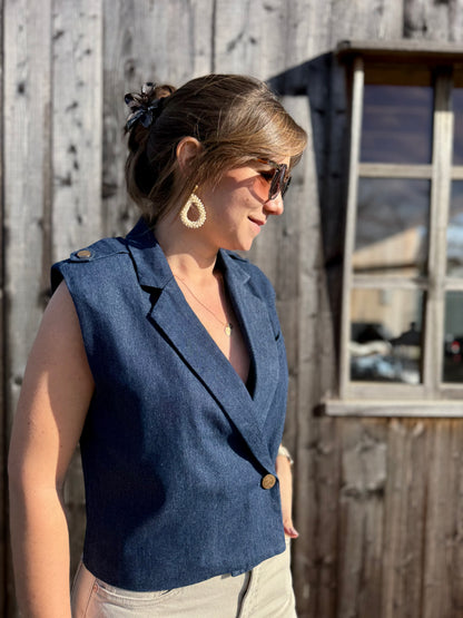 Inari | sleeveless cardigan