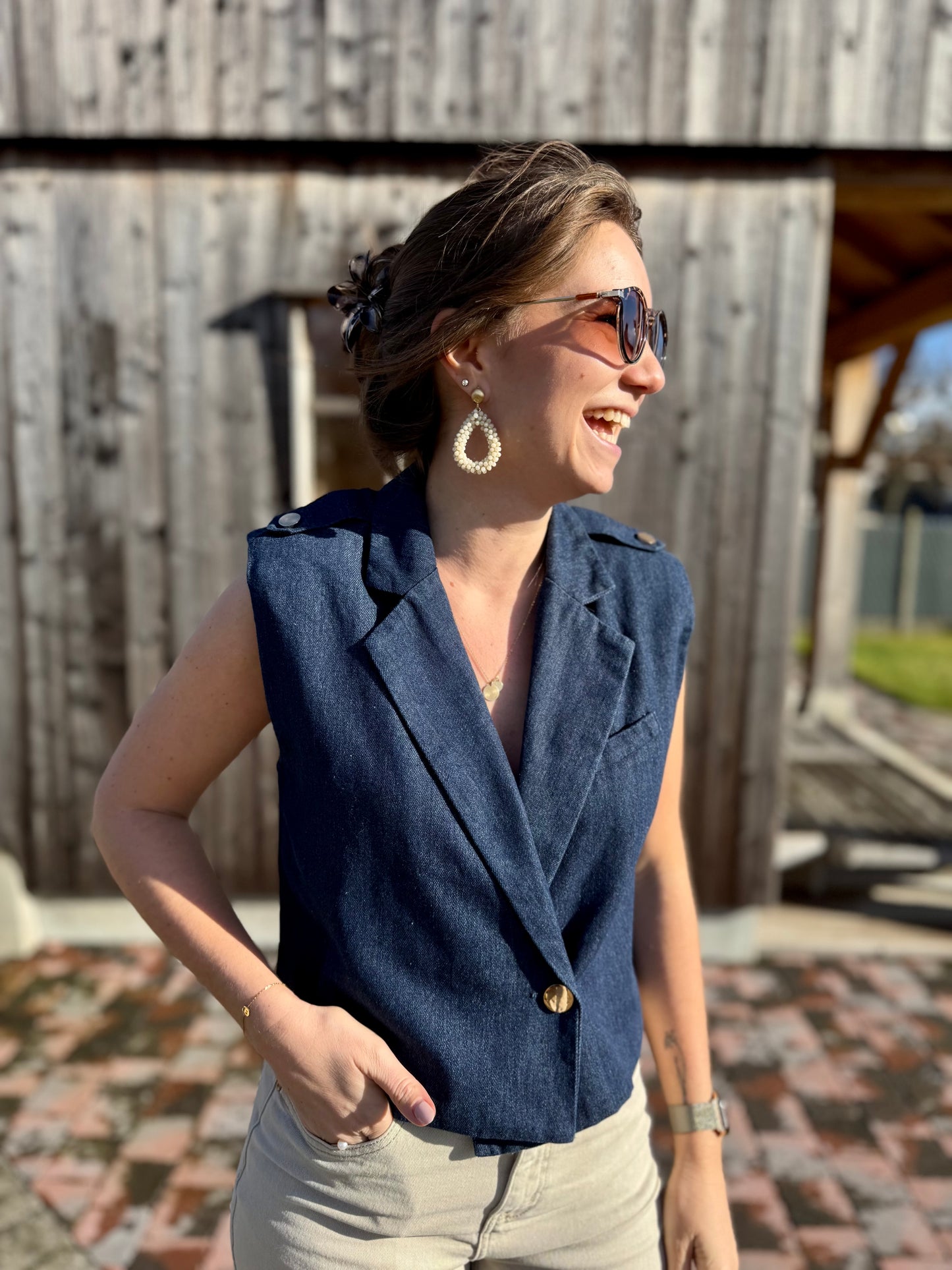 Inari | sleeveless cardigan