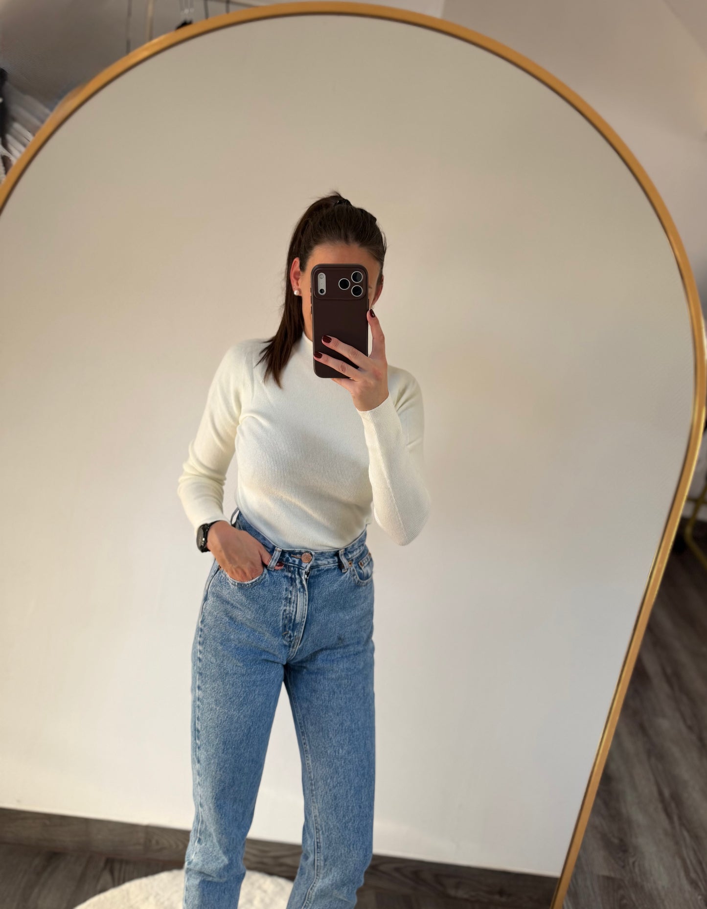Milla | ecru sweater